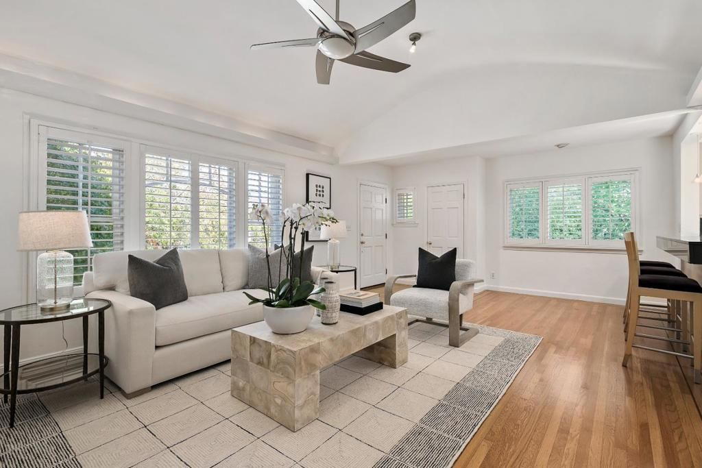 Photo of 908 S Grant Street, San Mateo, CA 94402 (MLS # ML82025806)