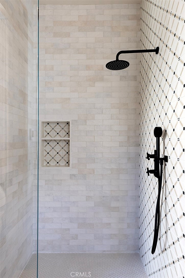 Lido Peninsula (LIPN) - Residential