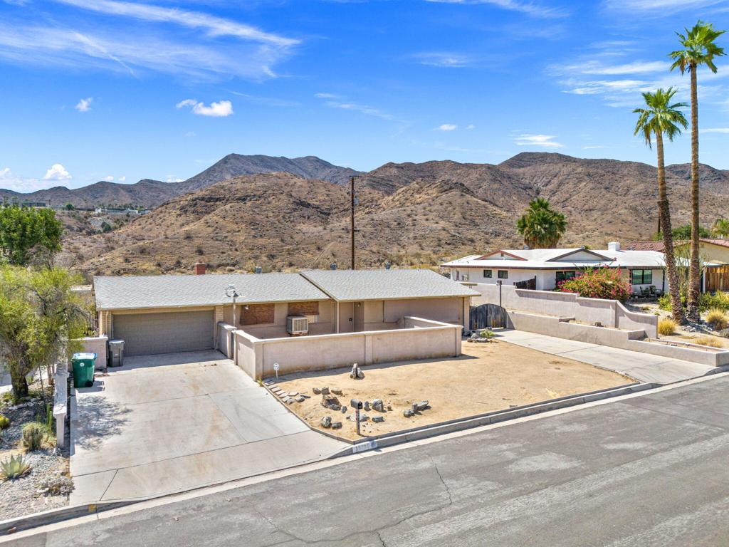38280 Chuperosa Lane