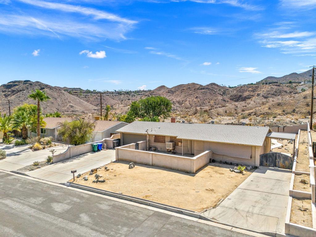 38280 Chuperosa Lane