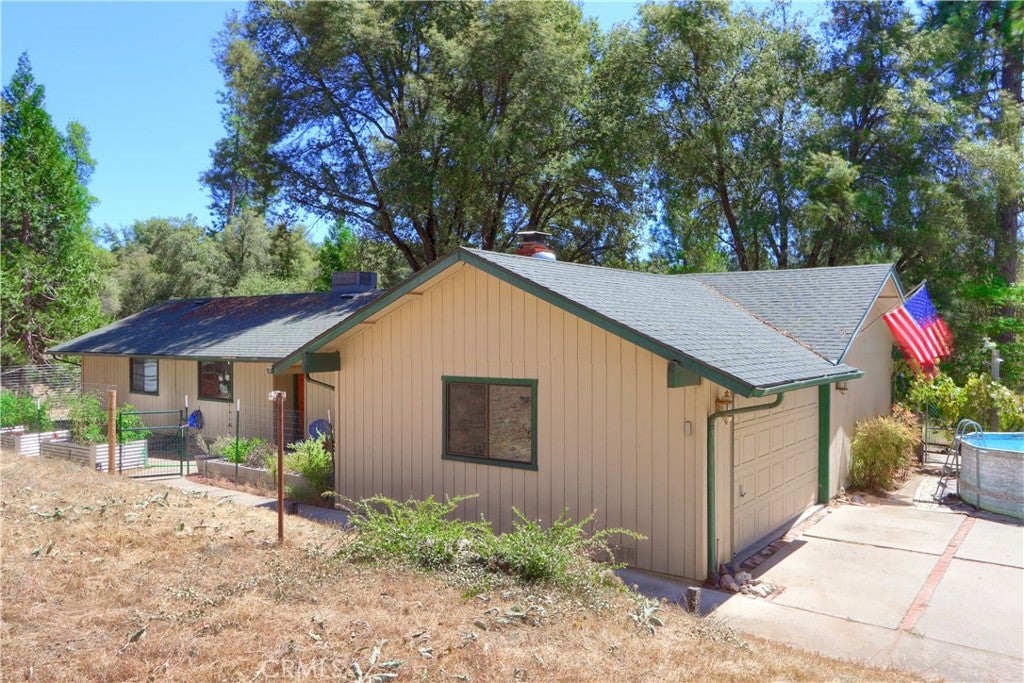4965 Moss Creek Lane