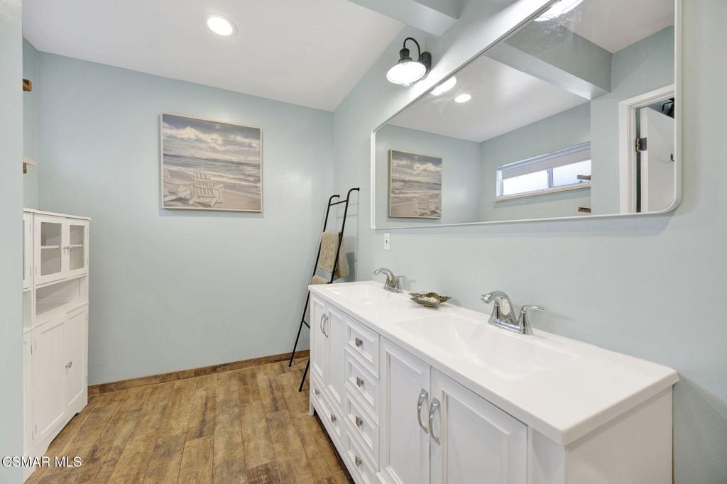 Oakbrook Terrace-541 - 541 - Residential