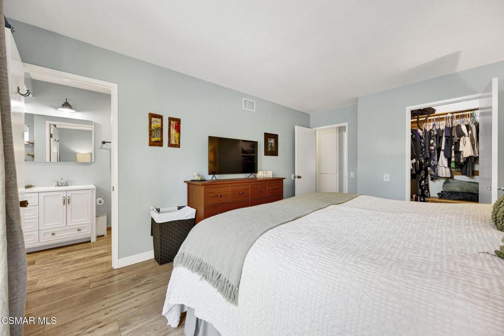 Oakbrook Terrace-541 - 541 - Residential