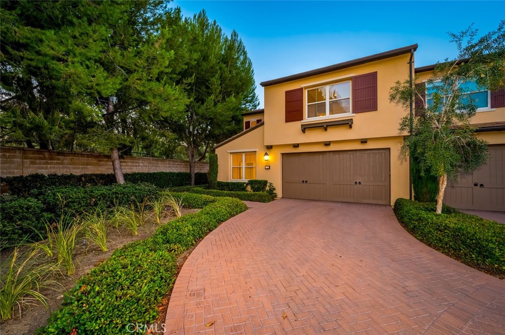 OPPORTUNITY KNOCKS *** EXTRA LARGE BACKYARD WITH FULL DRIVEWAY *** EXCEPTIONAL OPPORTUNITY TO OWN THIS BEAUTIFUL HOME IN STONEGATE EAST *** MOST POPULAR PLAN 3 OF CAPISTRANO DESIGNED BY IRVINE PACIFIC HOME *** HIGHLY UPGRADED HOME LOCATED IN ONE OF THE MOST DEMANDING INSIDE LOCATION *** FEW STEPS TO COMMUNITY POOL & PARK *** HOME FEATURES ORIGINALLY 4 BED (4TH BEDROOM IS CONVERTED INTO THE LARGE LOFT) +3 BATH+CALIFORNIA ROOM+2 CAR GARAGE W/1,956 SF OF LIVING SPACE WHICH FEELS MUCH BIGGER *** FORMAL ENTRY *** SPACIOUS LIVING AREA IS WIDE OPEN TO HUGE KITCHEN & PLENTY OF WINDOWS *** BEAUTIFUL NATURAL STONE FLOOR DOWNSTAIRS, NEW WOOD FLOOR UPSTAIRS INCLUDED STAIRS AND DOWNSTAIRS BEDROOM, CUSTOM TWO-TONE PAINT, RECESSED LIGHTS, CUSTOM WINDOW COVERING & BLINDS *** GOURMET KITCHEN W/UPGRADED ESPRESSO CABINETS, UPGRADED GRANITE COUNTER TOP W/FULL MARBLE BACKSPLASH, SS APPLIANCES & BIG CENTER ISLAND W/BREAKFAST NOOK BAR *** DINING AREA W/EXTENDED CABINETS, FULL OF WINDOW WALL TO BACKYARD *** WIDE OPEN GREAT ROOM *** SPACIOUS MASTER BEDROOM W/TRAY CEILING, LARGE WALK-IN CLOSETS *** BEAUTIFUL MASTER BATH W/QUARTZ COUNTER TOP, DUAL SINKS, TUB & WALK-IN SHOWER *** UPSTAIRS INDIVIDUAL LAUNDRY ROOM *** BEAUTIFULLY LANDSCAPED BACKYARD W/COVERED LOGGIA (CALLED CALIFORNIA ROOM) & FLOWER BED FOR LOW MAINTENANCE *** CONVENIENT SHOPPING & TRAFFIC *** MUST SEE *** PLEASE CHECK 3D WALK TOUR FOR MORE DETAIL *** IT WON'T LAST LONG ***