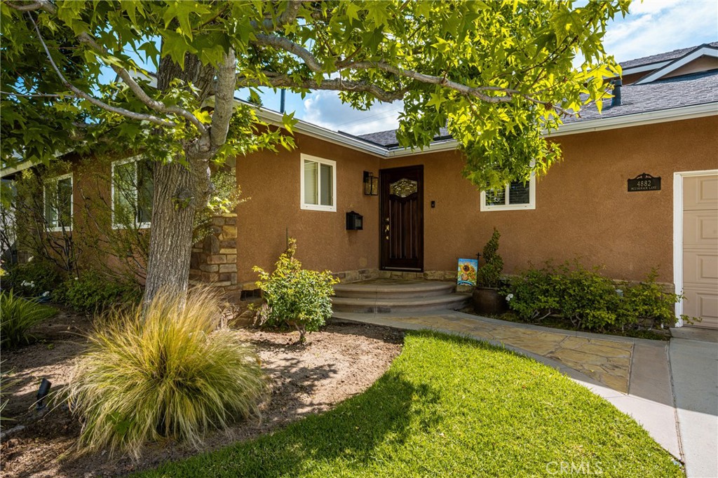 4882 Mccormack