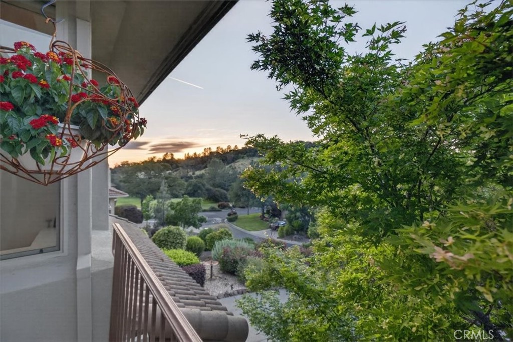 3463 Brook Valley