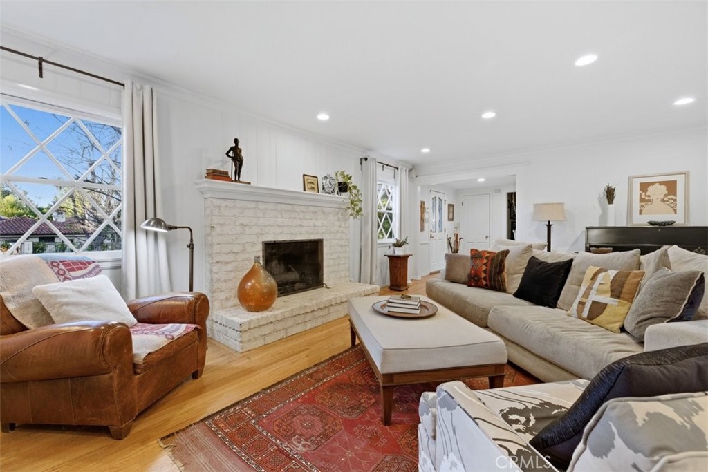 5132 Quakertown Avenue