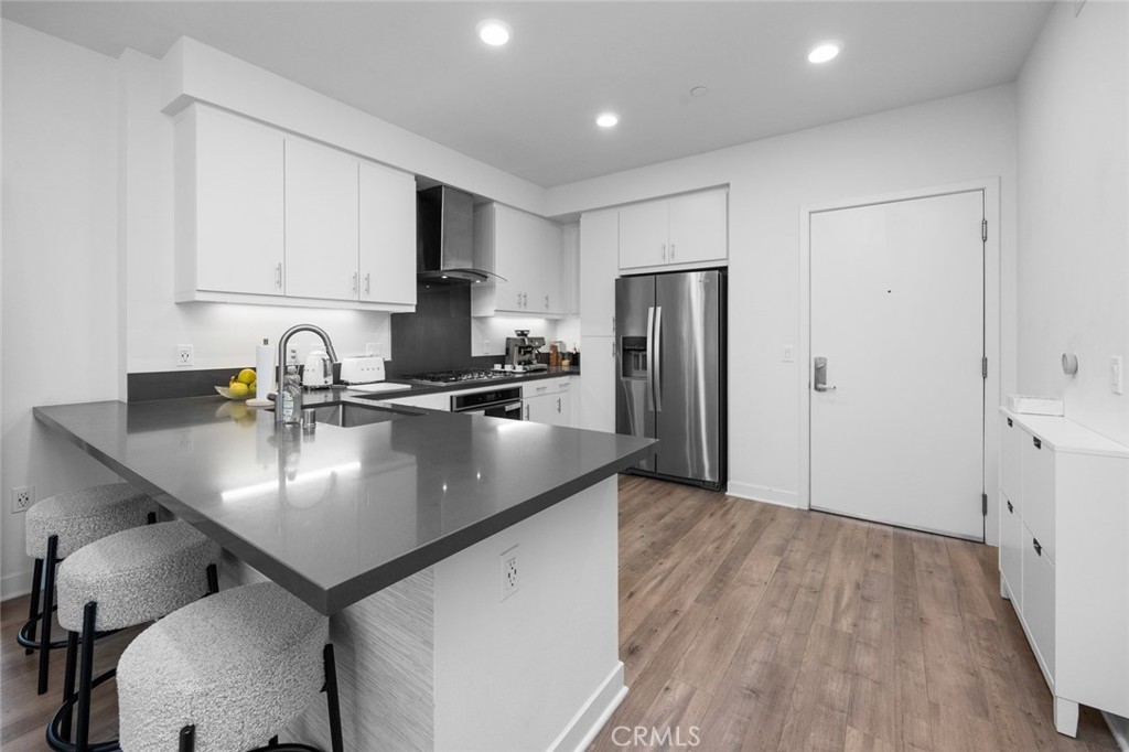 2424 Nolita