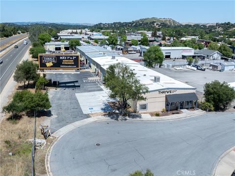 Tiny photo for 8981 La Linia AVE, Atascadero, CA 93422 (MLS # NS26081526)