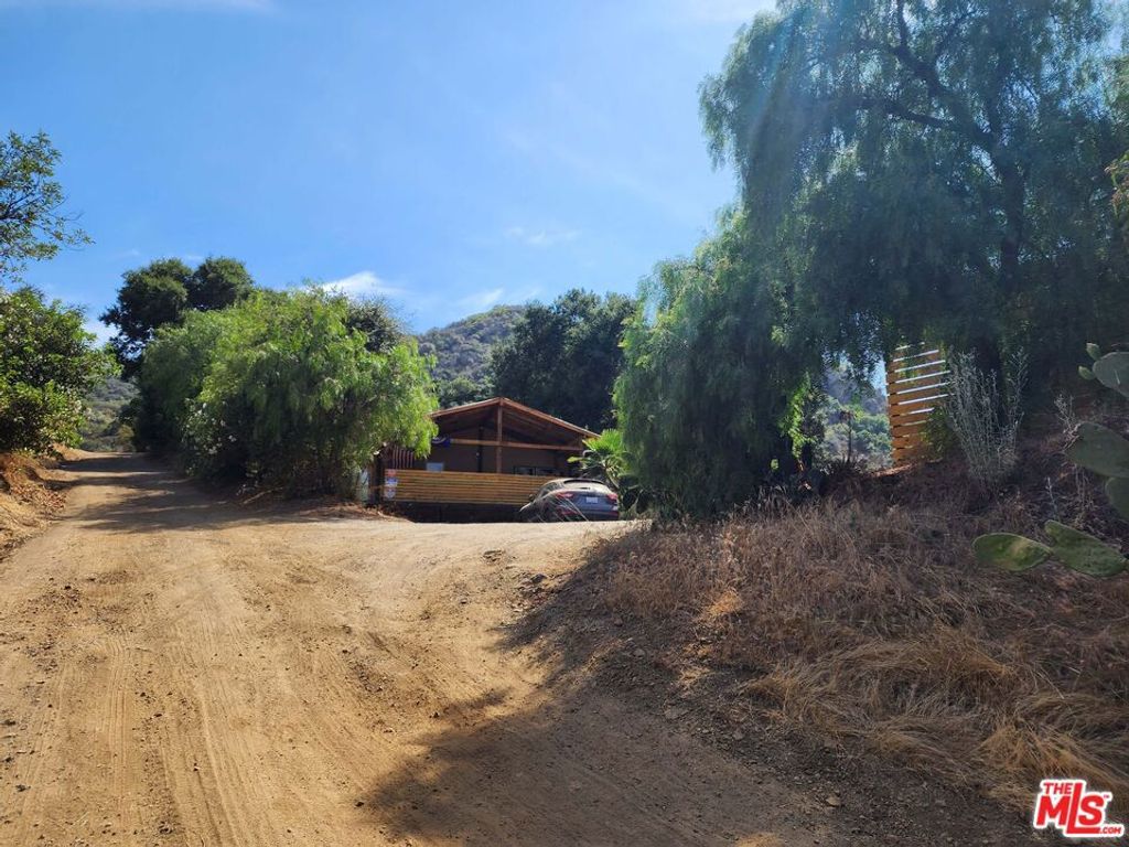 listing image 130725072240615283278