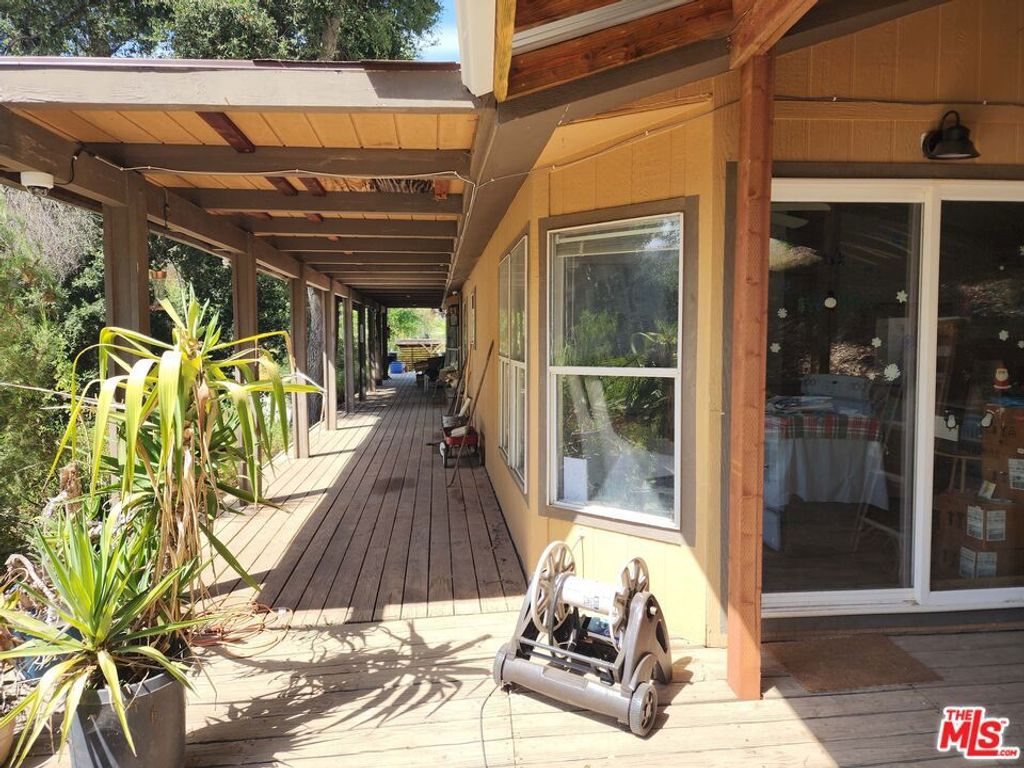 listing image 130722816628636185653