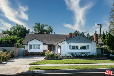 13238 Cumpston Street, Sherman Oaks, CA 91401 - MLS#: 25613237