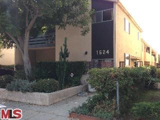 Original 3 bedroom, 2 bath condominium in a nice Santa Monica location. Granite counter tops in kitchen. 2 small patios.