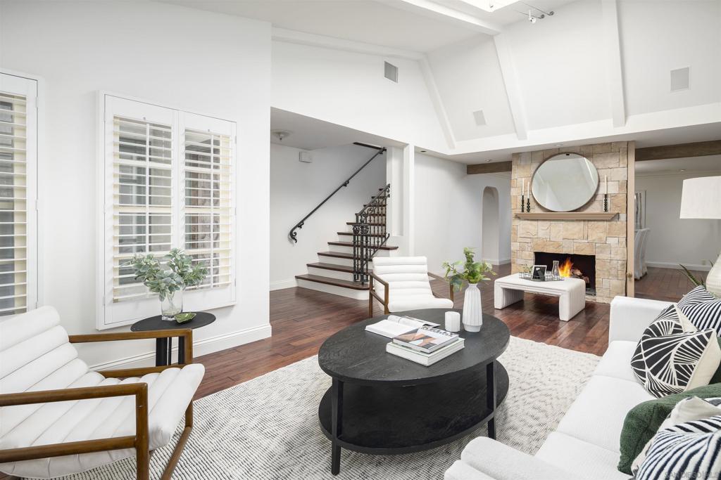 Rancho Santa Fe - Residential Lease