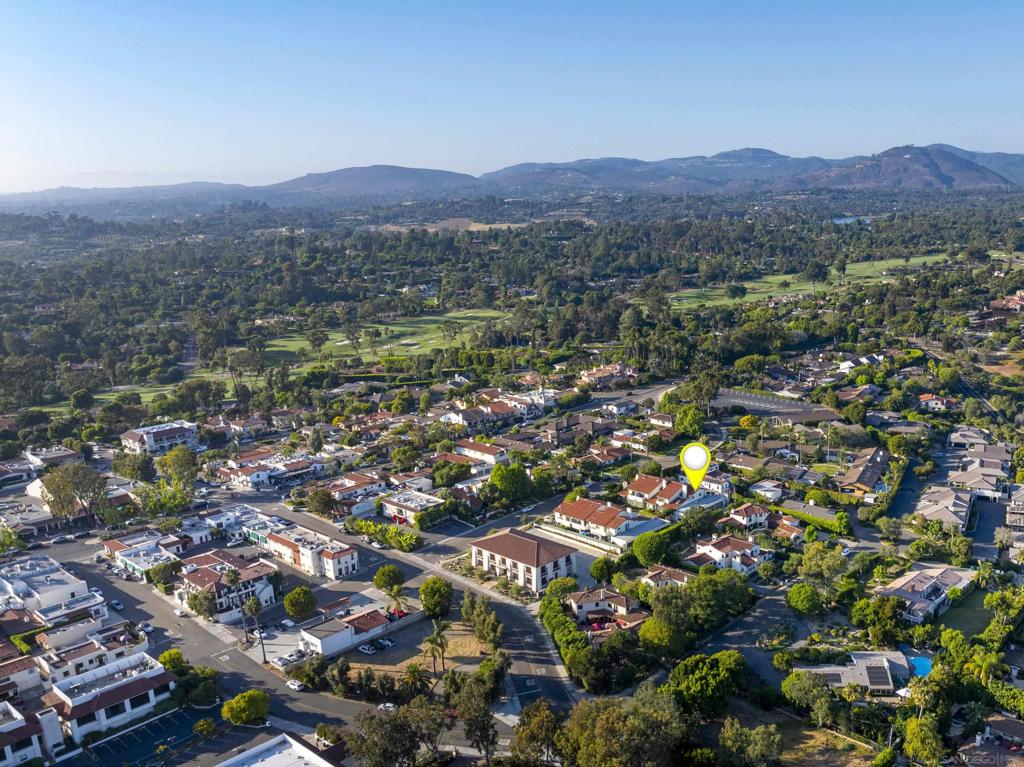 Rancho Santa Fe - Residential Lease