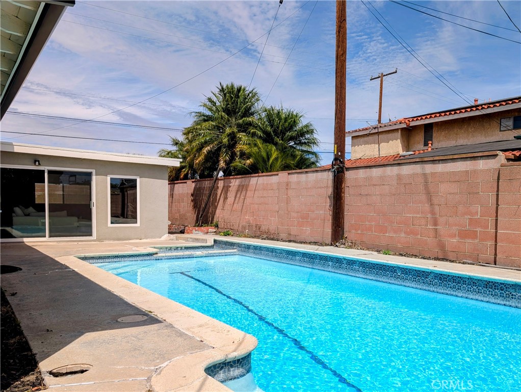 8002 San Leon Circle