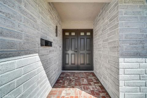 Photo of 17472 Bellport Circle, Huntington Beach, CA 92649 (MLS # NP25248099)