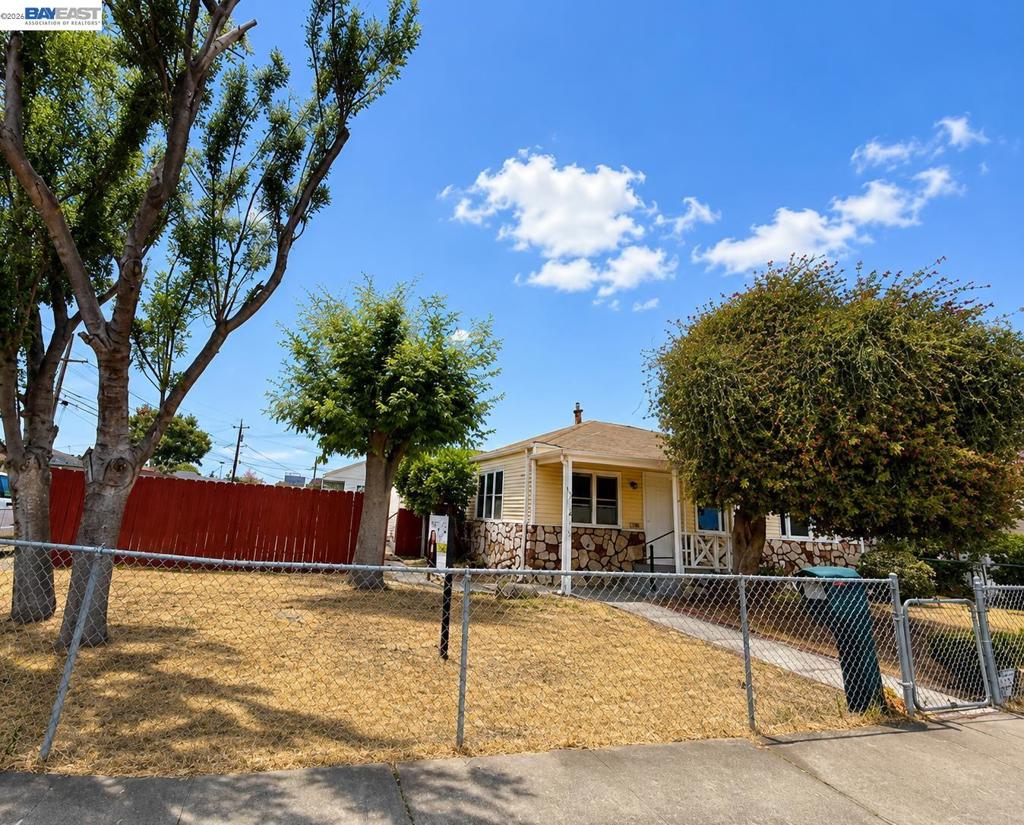 1565 Timothy Dr DR, San Leandro CA 94577