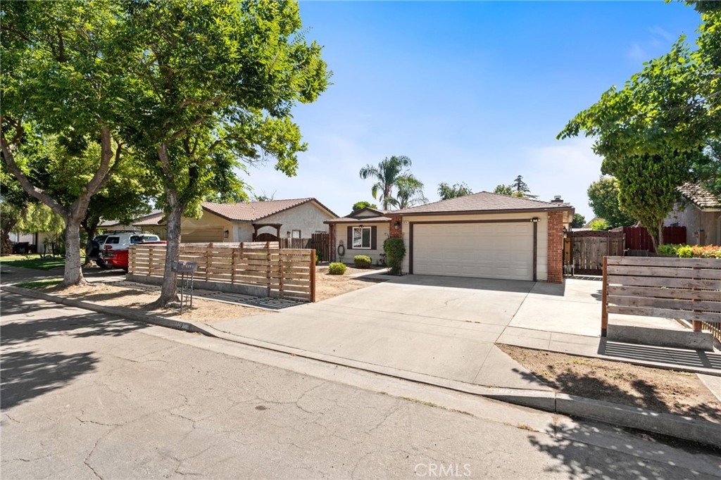 Properties 1 3034 N Marty