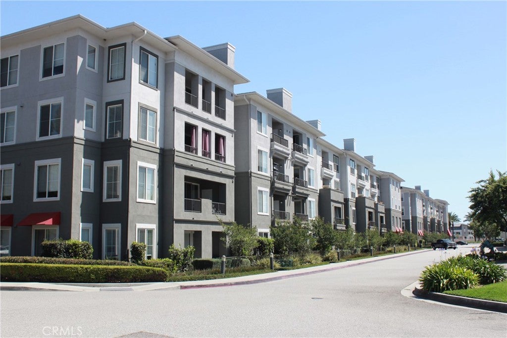 1801 E Katella Ave