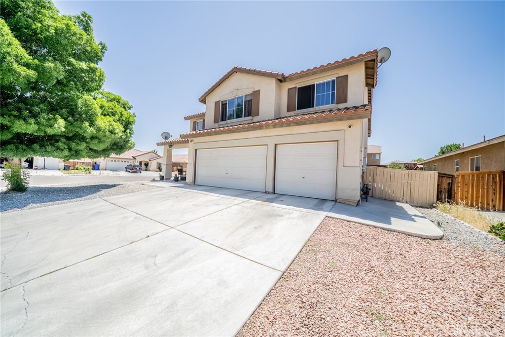 13661 Gold Stone Place