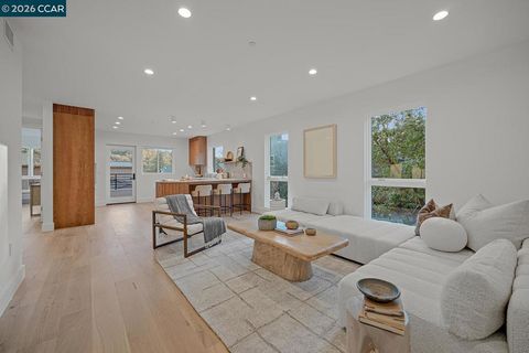 Photo of 3742 Mt. Diablo Blvd #2A Blvd, Lafayette, CA 94549 (MLS # 41129633)