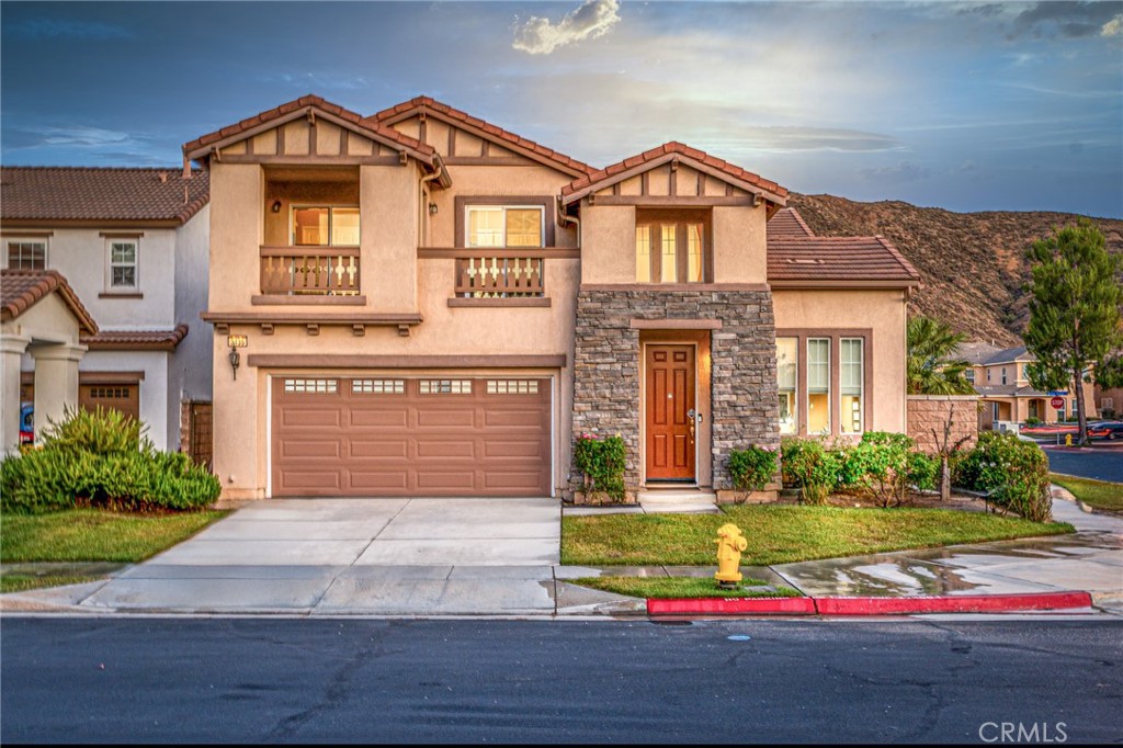 3135 Hibiscus Point