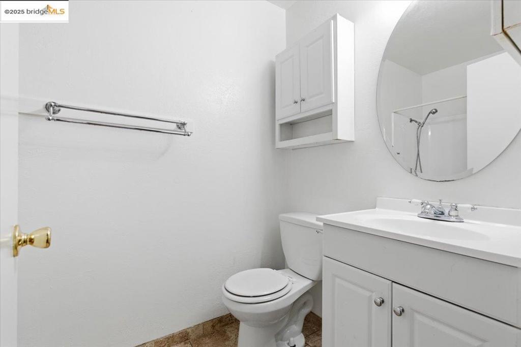 GENTRY COURTS - Residential