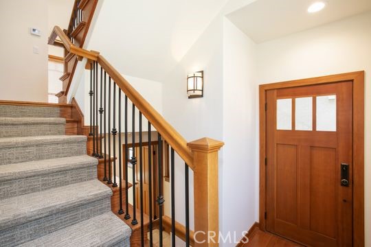 110 Esperanza Avenue