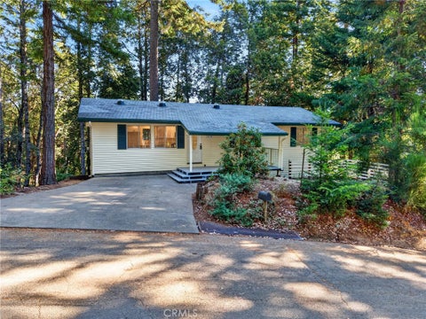 Photo of 27171 Bear, Willits, CA 95490 (MLS # LC26218400)