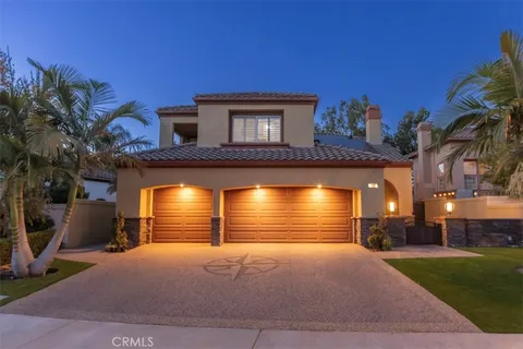 2605 Augusta, Tustin, CA 92782 - MLS#: OC25266070