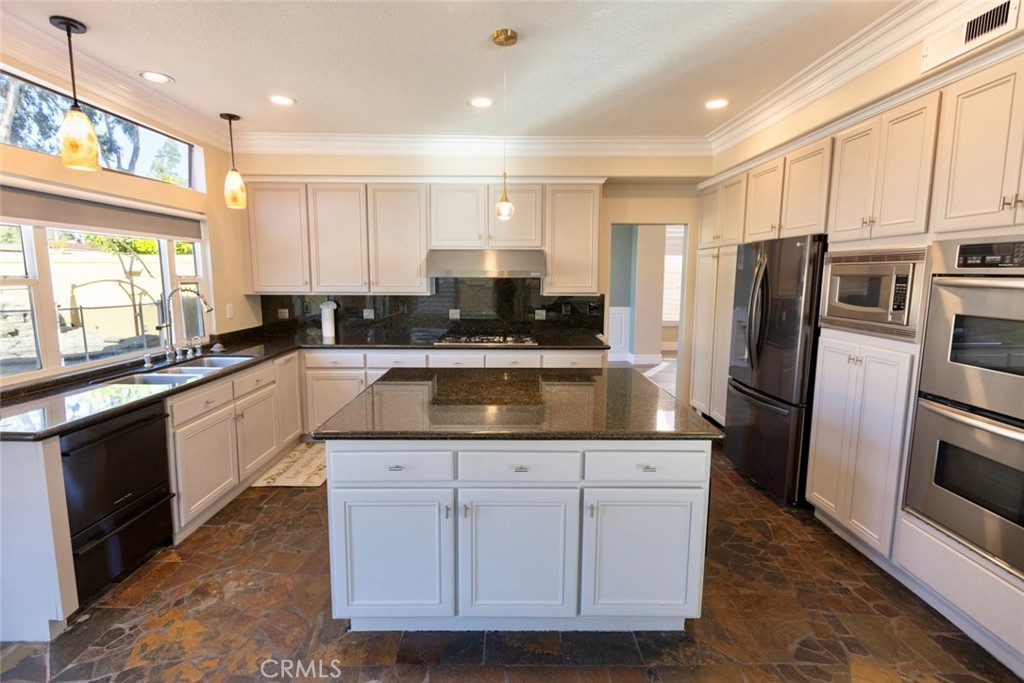 Montecito (MONT) - Residential