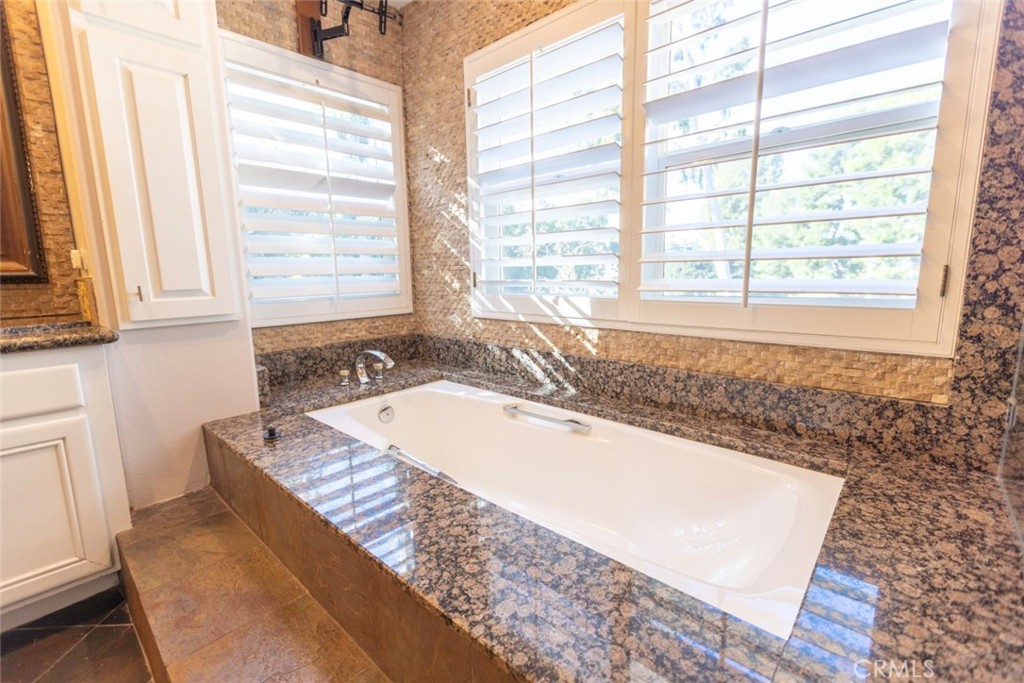 Montecito (MONT) - Residential