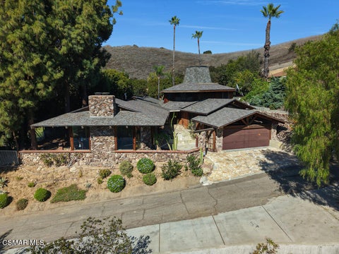 Photo of 1926 Calle Yucca, Thousand Oaks, CA 91360 (MLS # 226004820)