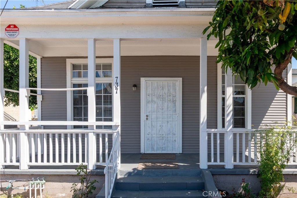 737 E 47th Street