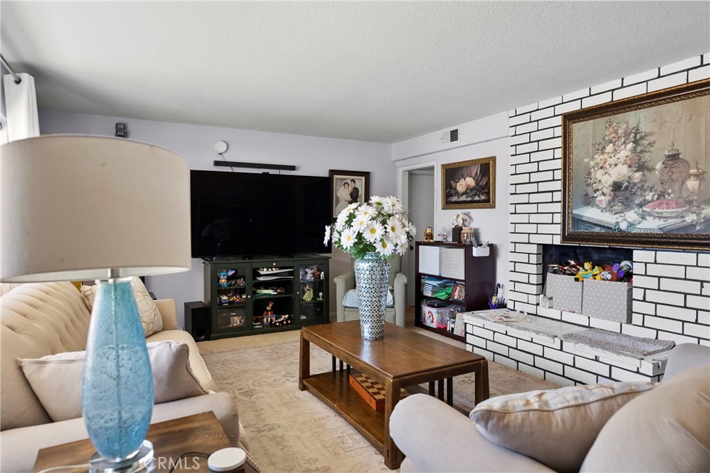 2436 Littleton