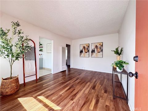 5010 W El Segundo Boulevard Hawthorne CA 90250