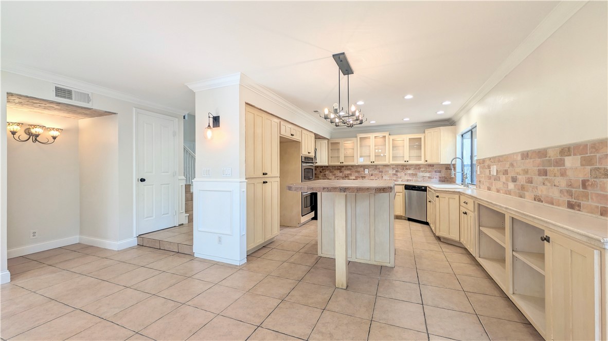 Woods (TW) - Residential Lease