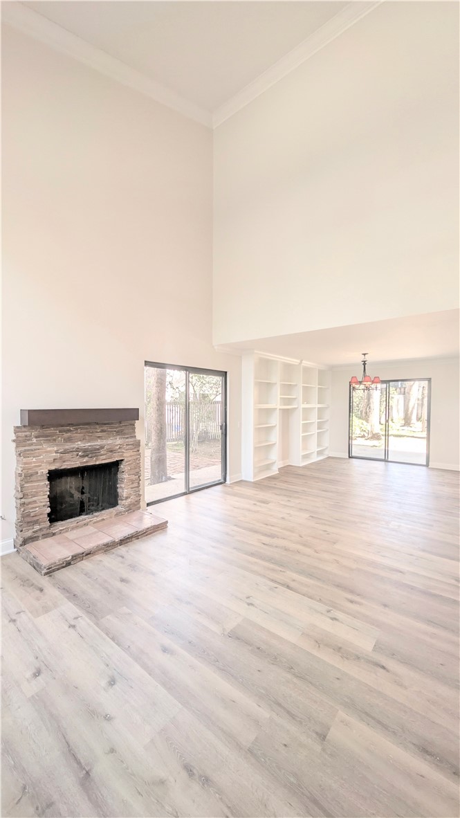 Woods (TW) - Residential Lease