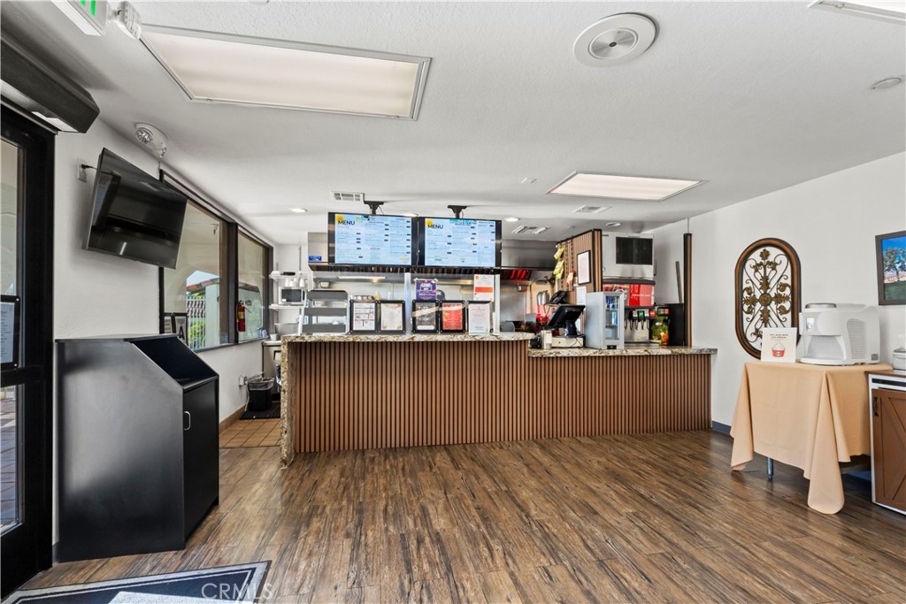 Mission Lakes (34101) - Residential