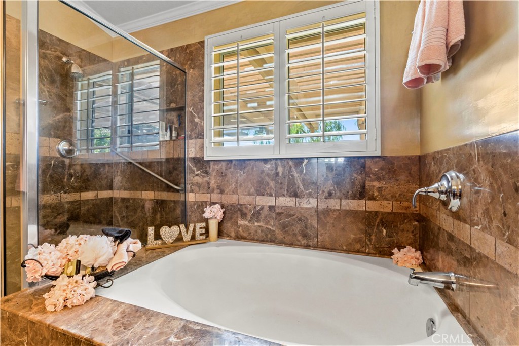 Mission Lakes (34101) - Residential