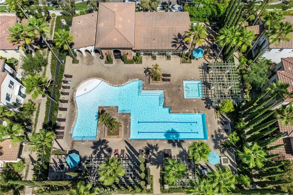 Anaheim, California 92805, United States, 4 Bedrooms Bedrooms, ,4 BathroomsBathrooms,Residential,Active,201818