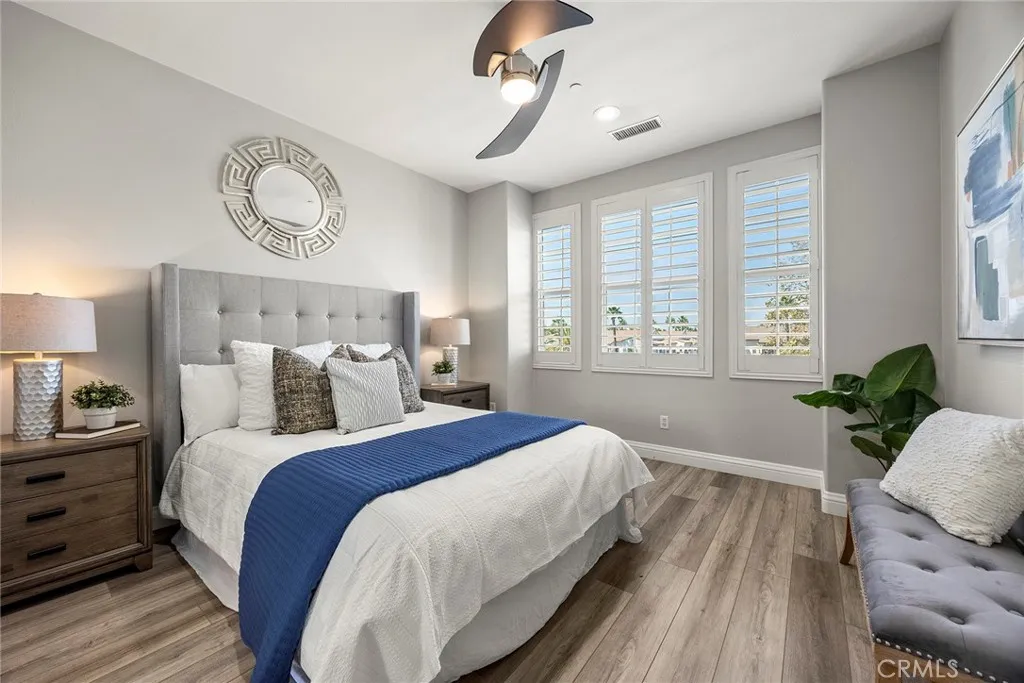 Anaheim, California 92805, United States, 4 Bedrooms Bedrooms, ,4 BathroomsBathrooms,Residential,Active,201818