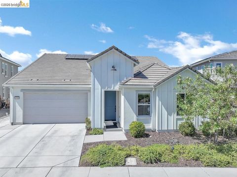 Photo of 2741 Tribune St ST, Lathrop, CA 95330 (MLS # 41141962)