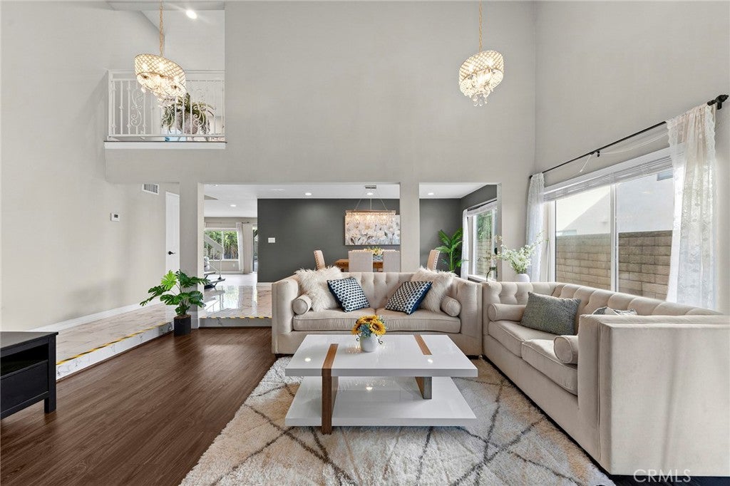 16515 Fern Haven