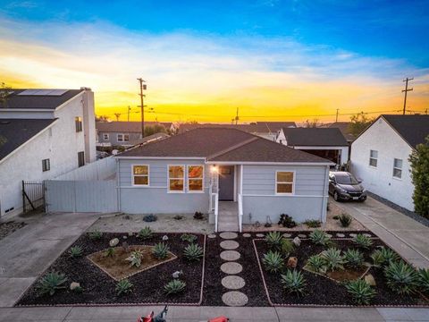 4220 E Overlook Dr San Diego CA 92115