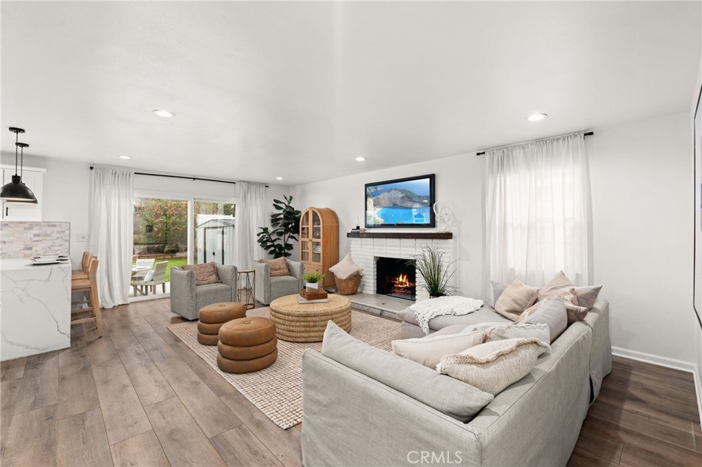 You found the one! Beautifully Remodeled Home in Prime East Whittier Location!
Welcome to 10946 Kentucky Ave, a stylishly updated single-story home offering 4 bedrooms, 3 full bathrooms, and 1,754 sq ft of modern living. Designed with both comfort and function in mind, this home features two primary suites, perfect for extended family or guests.
Seller spared no expense on this open-concept layout showcasing a stunning chef’s kitchen with quartz waterfall countertops, shaker cabinets, and new stainless steel appliances. Upgraded finishes include premium flooring, recessed LED lighting, and modern fixtures throughout. Enjoy peace of mind with copper plumbing, an electrical panel, and central HVAC. The spacious backyard offers a private retreat with room for children to enjoy, and pets to have that park like feel. It’s also perfect for entertaining guests and friends! Plus a convenient carport with expansive parking and storage shed. Located in a quiet neighborhood near parks, shopping, and zoned for top-rated La Serna High School. Don’t miss this turnkey opportunity in one of Whittier’s most desirable areas! We welcome you to take a tour!