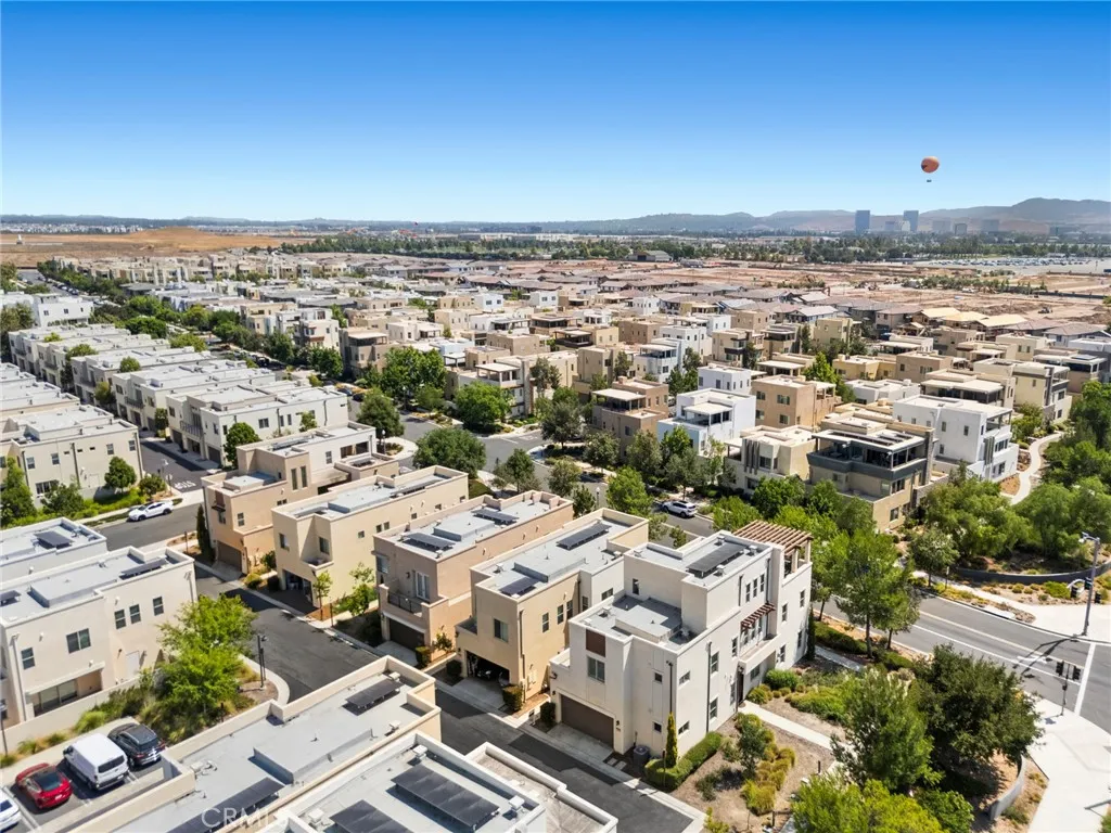 Irvine, California 92618, United States, 4 Bedrooms Bedrooms, ,5 BathroomsBathrooms,Residential,Active,185524