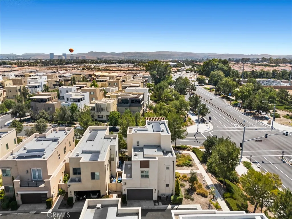 Irvine, California 92618, United States, 4 Bedrooms Bedrooms, ,5 BathroomsBathrooms,Residential,Active,185524