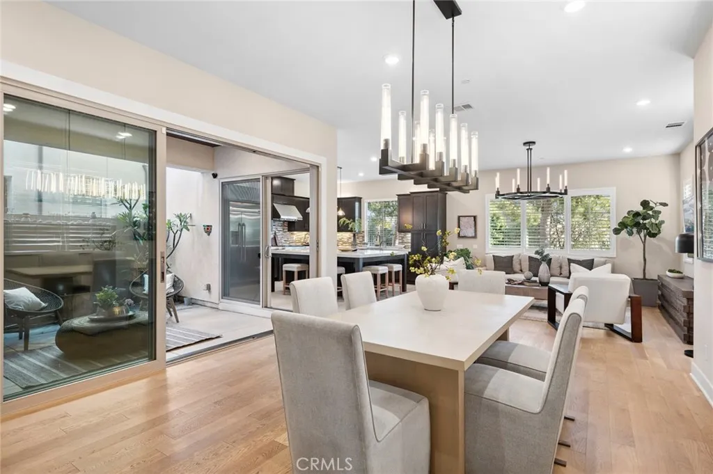 Irvine, California 92618, United States, 4 Bedrooms Bedrooms, ,5 BathroomsBathrooms,Residential,Active,185524